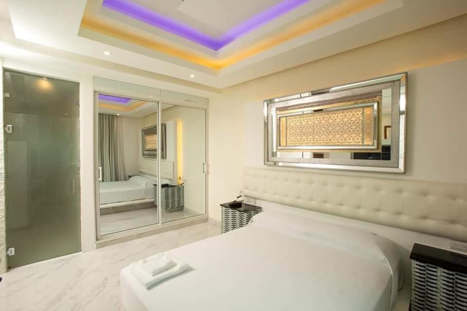 Hotel Lirio Cala