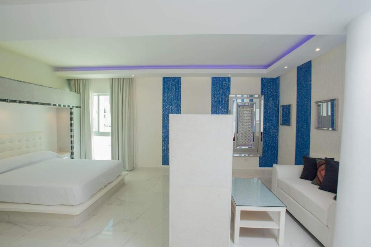 Hotel Lirio Cala